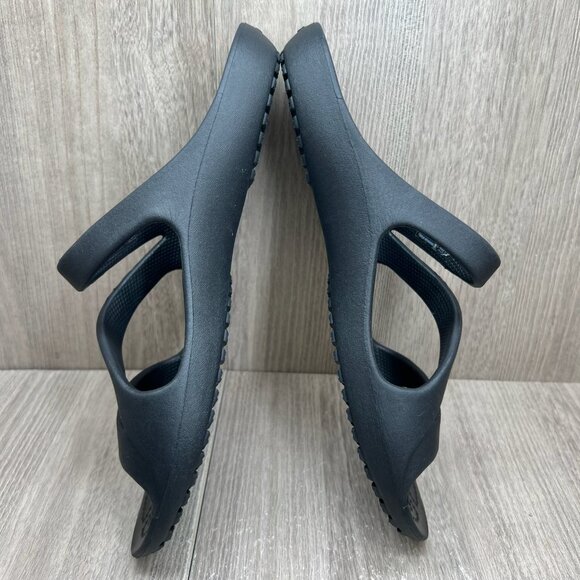 Crocs Kadee II Slide Sandals Womens 11 Slip On Z-Strap Water Friendly Flat Black - Picture 8 of 9